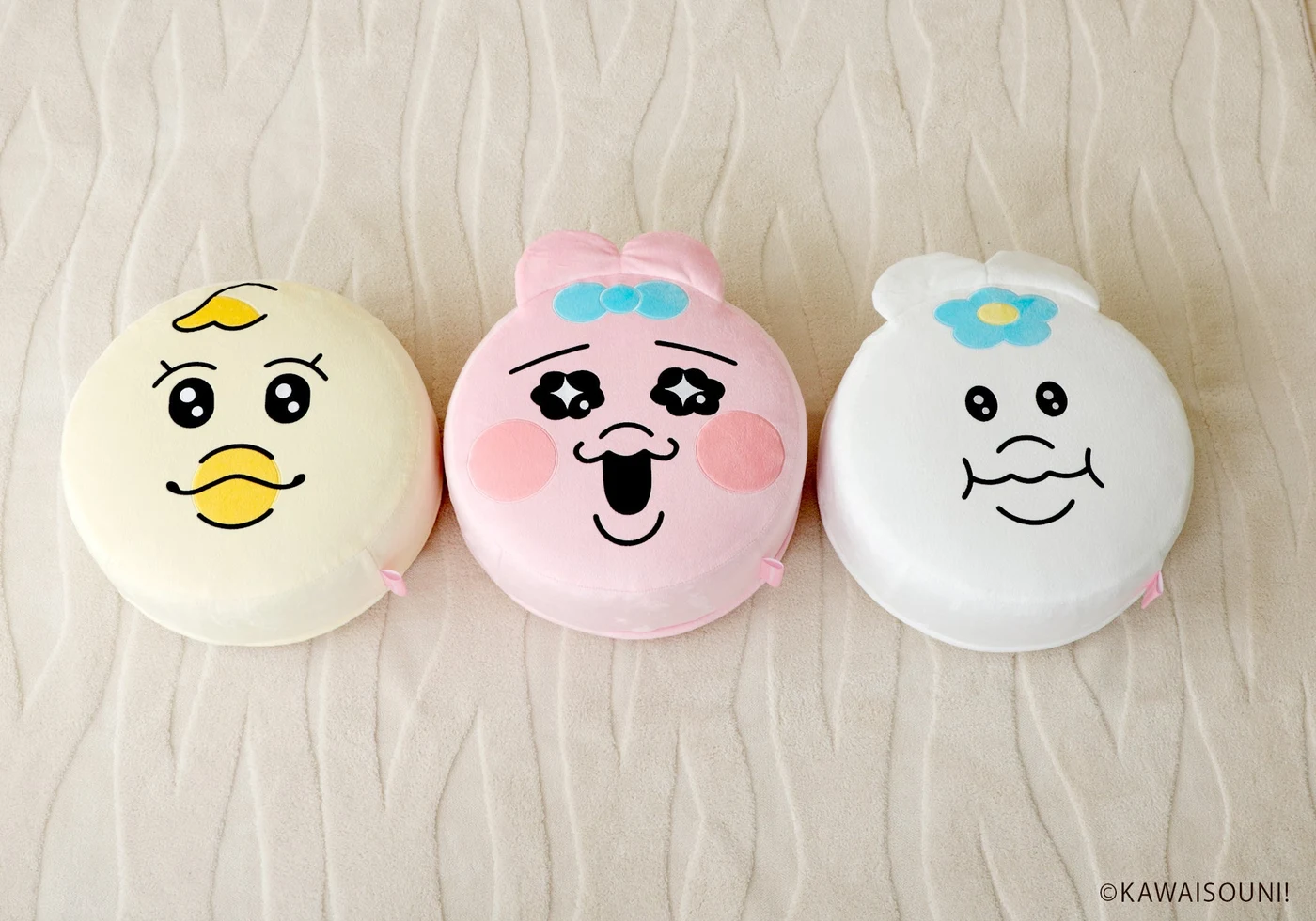 きみまろ・おぱんちゅうさぎ・んぽちゃむクッション。各4,990円（税込）の3種類