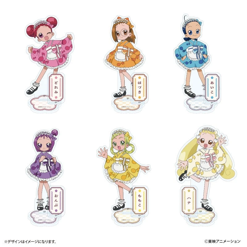 アクリルスタンド6種の公式見本。全身と名前入り台座を見比べられます。各1,760円（税込）。